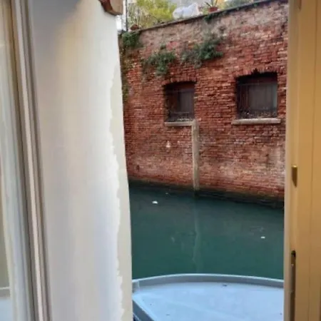 Ca'antica Sinagoga - Canal Front 威尼斯